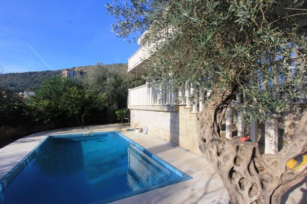 Image No.27-Villa de 4 chambres à vendre à Petrovac