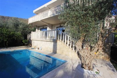 Villa de 4 chambres à vendre à Petrovac