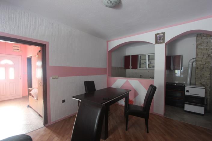 Image No.17-Maison de 4 chambres à vendre à Kotor