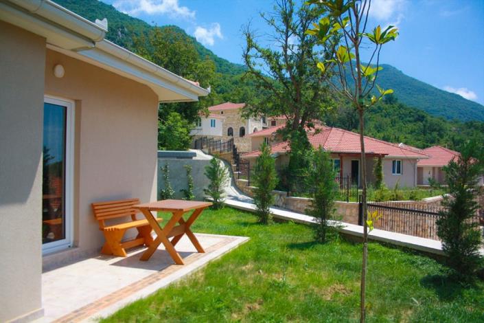 Image No.2-Maison / Villa de 3 chambres à vendre à Bar