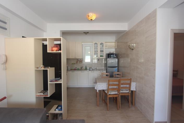 Image No.2-Appartement de 2 chambres à vendre à Budva