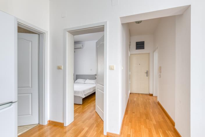 Image No.10-2 Bed Apartment for sale