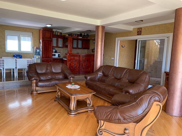 Image No.13-Maison de 4 chambres à vendre à Bar