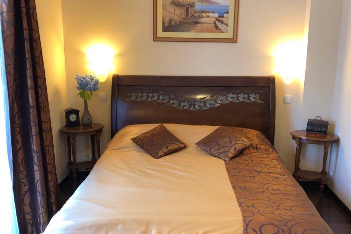 Image No.10-2 Bed Apartment for sale