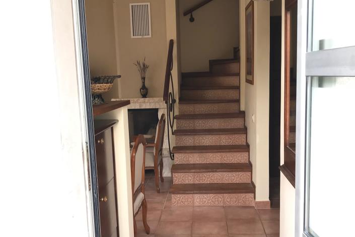 Image No.20-2 Bed Apartment for sale