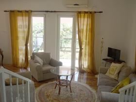 Image No.0-Maison de 1 chambre à vendre à Herceg Novi