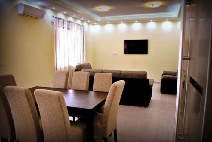 Image No.4-Maison de 4 chambres à vendre à Tivat