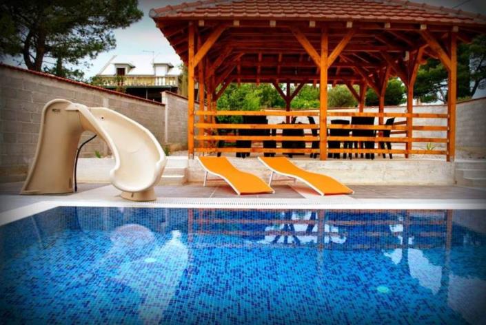 Image No.16-Maison de 4 chambres à vendre à Tivat