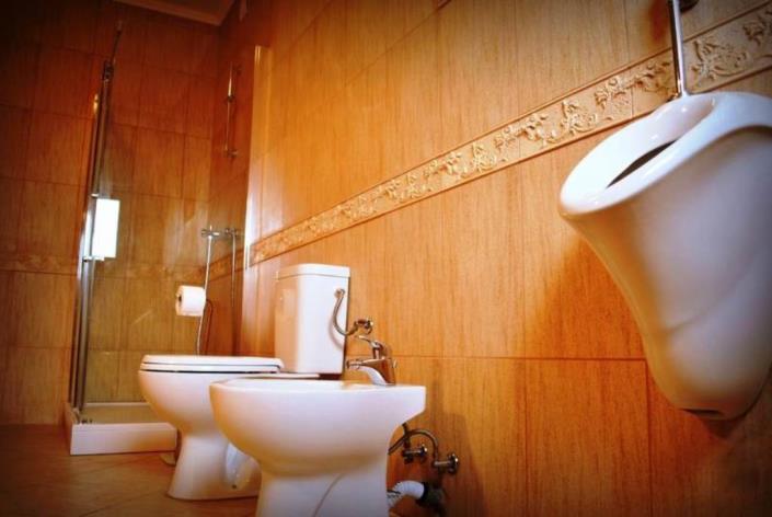 Image No.21-Maison de 4 chambres à vendre à Tivat