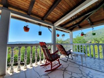 Maison de 3 chambres à vendre à Tivat