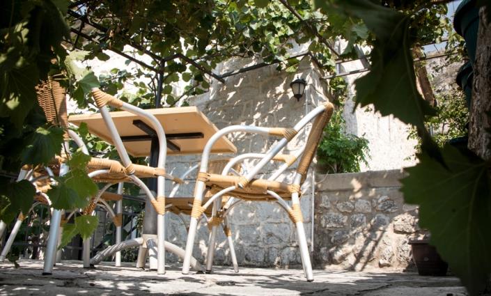 Image No.5-Maison de 4 chambres à vendre à Kotor