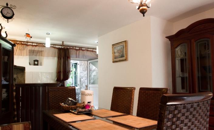 Image No.15-Maison de 4 chambres à vendre à Kotor