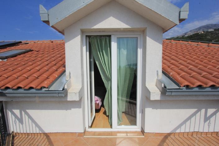 Image No.2-Appartement de 2 chambres à vendre à Herceg Novi