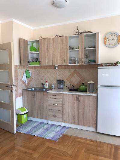 Image No.10-1 Bed Apartment for sale