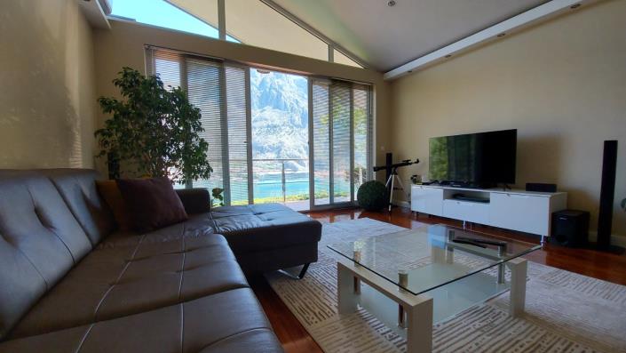 Image No.3-Villa de 3 chambres à vendre à Skaljari