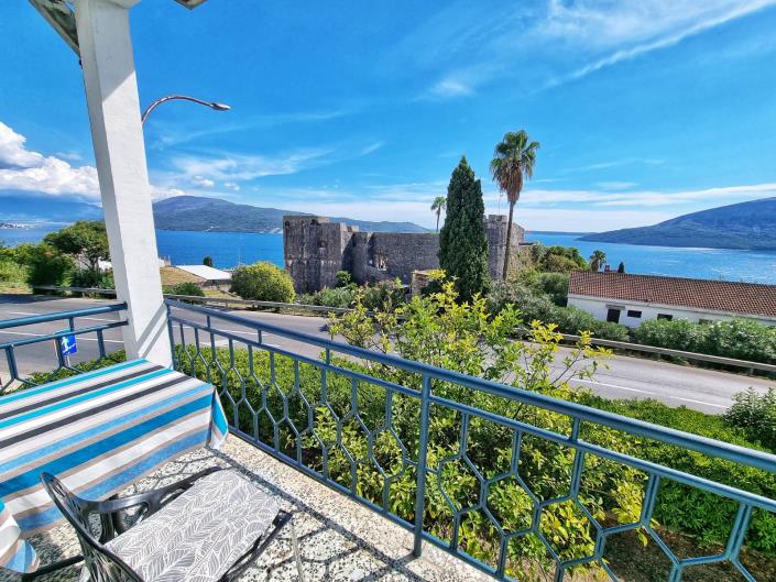 Image No.2-Appartement de 3 chambres à vendre à Herceg Novi