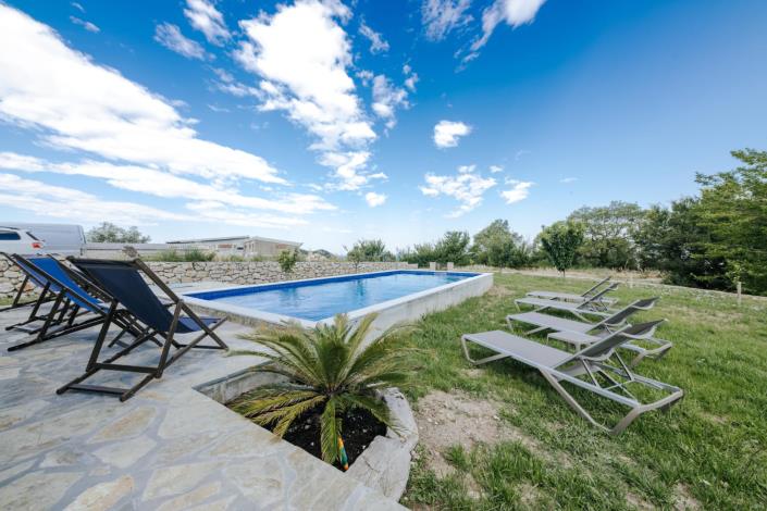 Image No.1-3 Bed House/Villa for sale