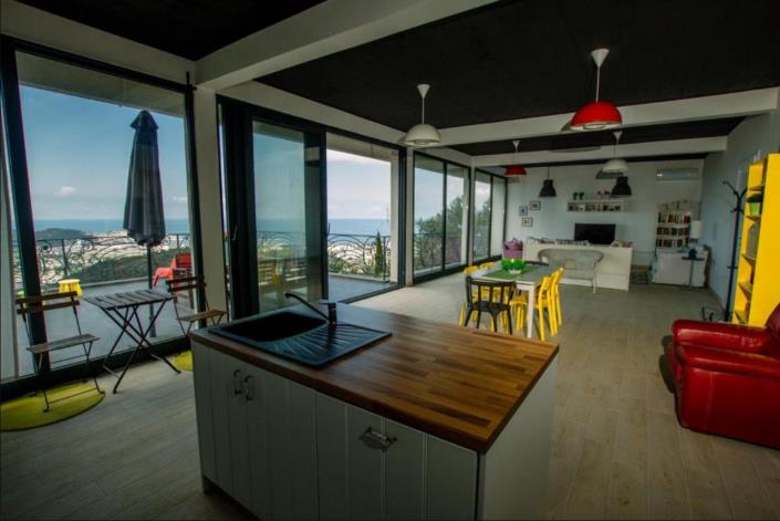 Image No.2-4 Bed Villa for sale