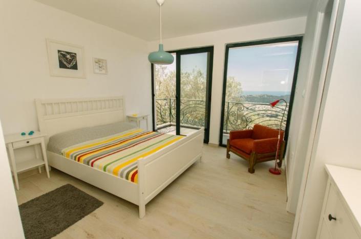 Image No.4-4 Bed Villa for sale