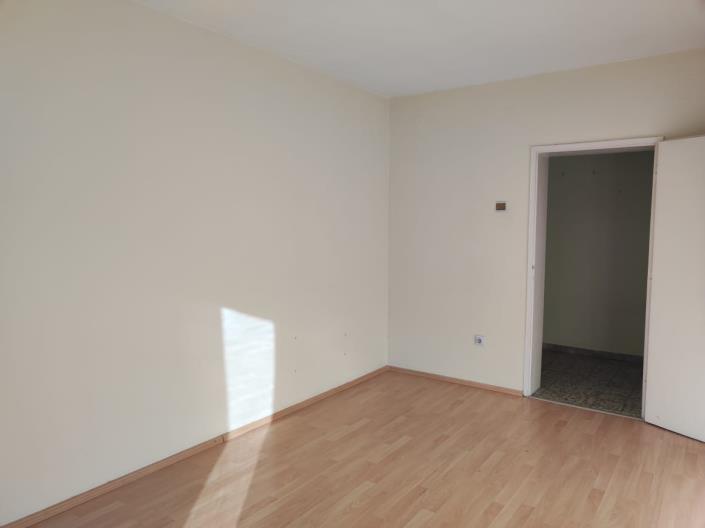 Image No.3-Maison de 4 chambres à vendre à Kotor