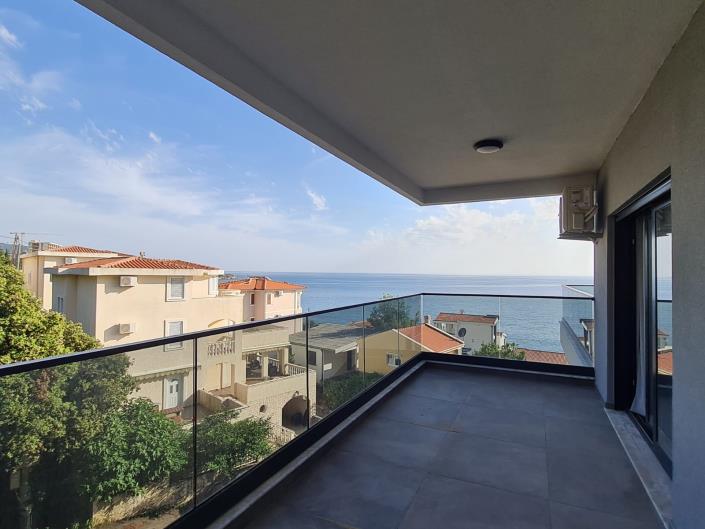 Image No.10-1 Bed Apartment for sale