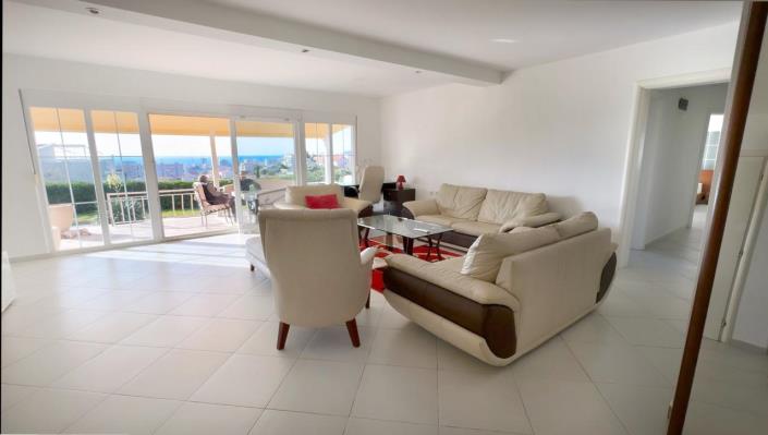 Image No.4-4 Bed House for sale