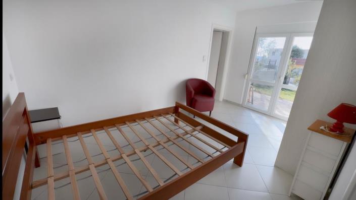 Image No.9-4 Bed House for sale