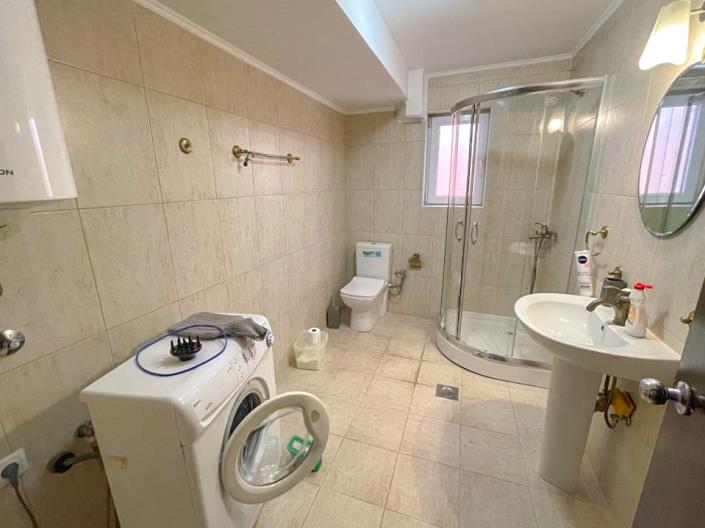 Image No.11-4 Bed House for sale