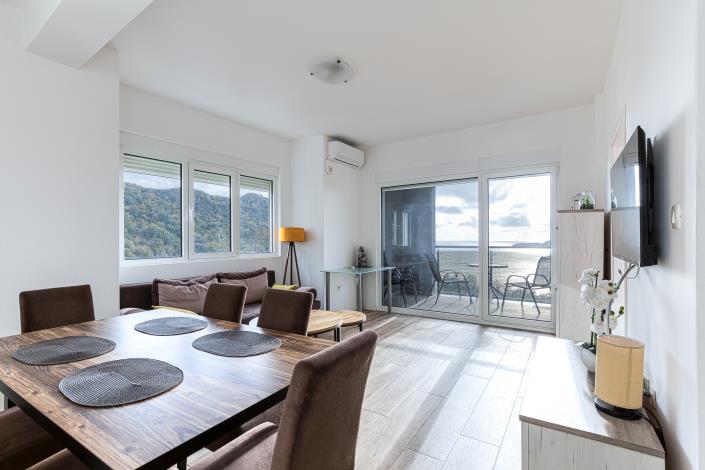 Image No.2-Appartement de 2 chambres à vendre à Budva