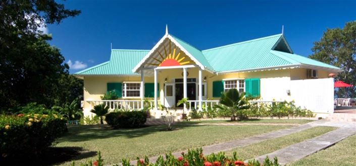 Image No.1-Propriété de 3 chambres à vendre à Bequia