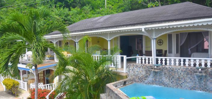 Image No.2-Propriété de 3 chambres à vendre à Bequia