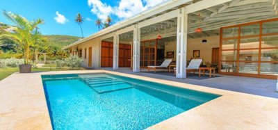 Firefly Beachfront Villa 2 Bed Image 10