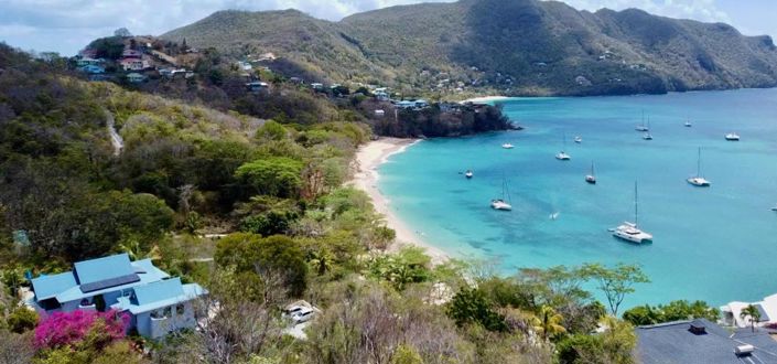 Image No.3-Propriété de 4 chambres à vendre à Bequia