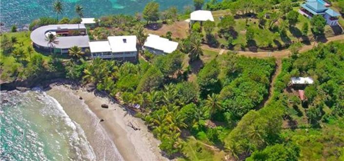 Image No.1-Propriété de 12 chambres à vendre à Saint-Vincent et les Grenadines