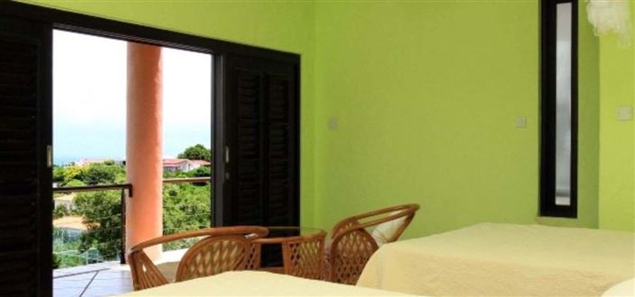 Image No.3-Propriété de 8 chambres à vendre à Lance aux Epines