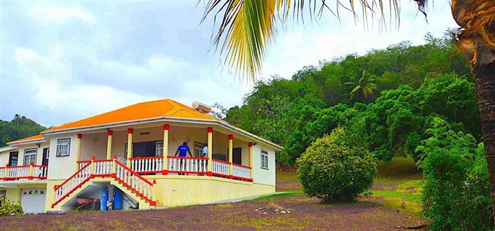 Image No.8-4 Bed Property for sale