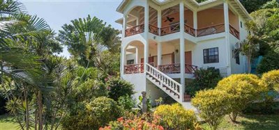 12 Bedroom Modular Luxury Property with Private Beach Front and Dock Image 10