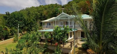 Francyn Villa Image 1