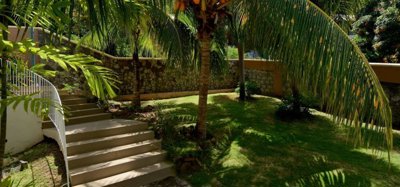 Francyn Villa Image 8