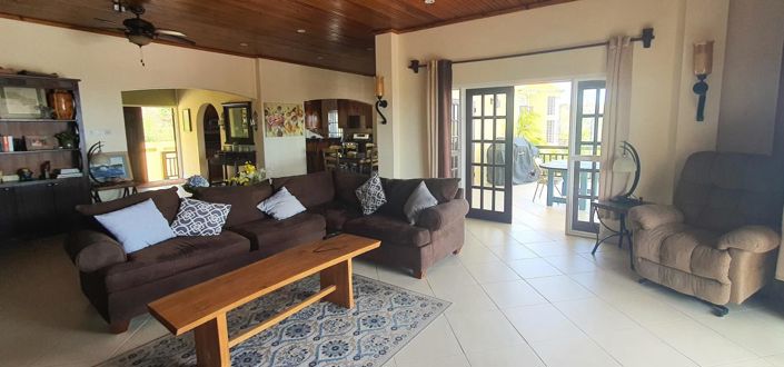 Image No.3-Propriété de 6 chambres à vendre à Cap Estate