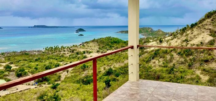 Image No.1-Propriété de 4 chambres à vendre à Carriacou