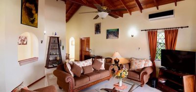 Rodney Cap Villa Image 4