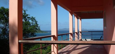 Mariposa Villa Image 4