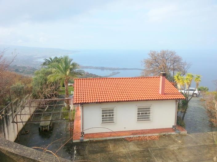Image No.1-Villa / Détaché de 2 chambres à vendre à Pizzo