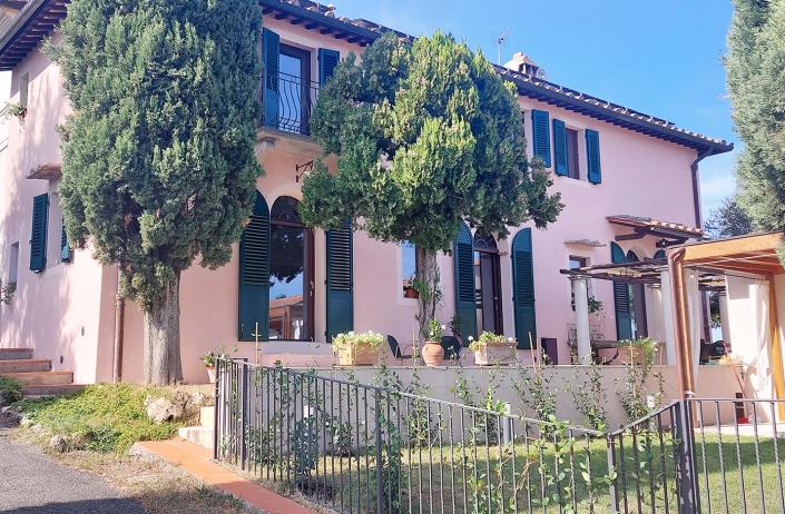 Image No.6-4 Bed Farmhouse for sale