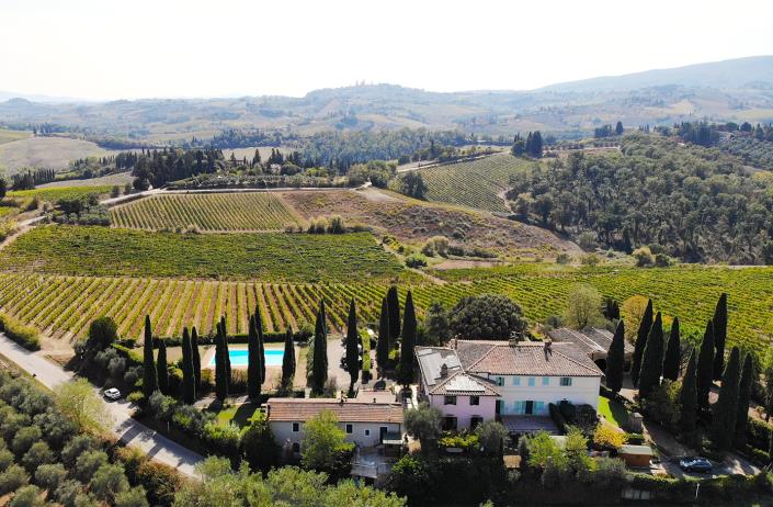 Image No.30-4 Bed Farmhouse for sale