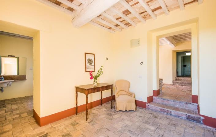 Image No.9-4 Bed Farmhouse for sale