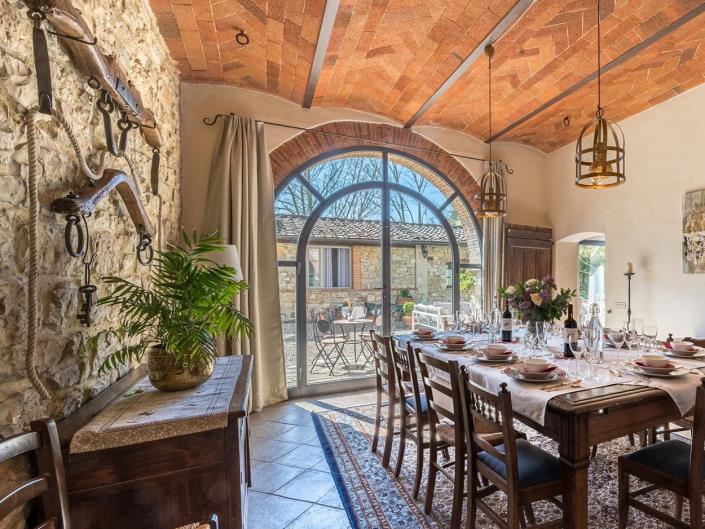 Image No.28-7 Bed Farmhouse for sale