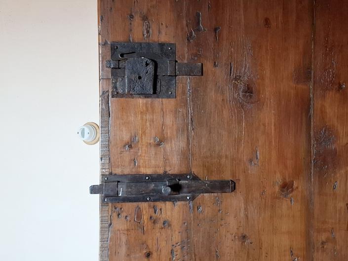 Image No.21-7 Bed Farmhouse for sale