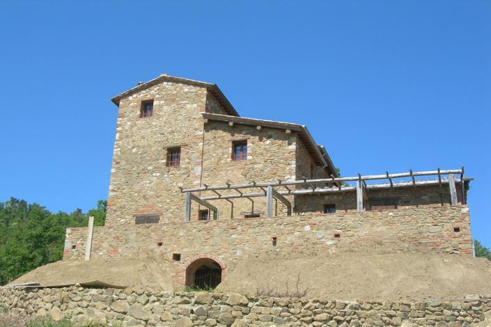 Image No.8-7 Bed Farmhouse for sale